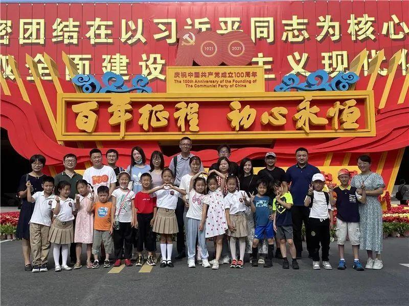 翻滚吧大脚车